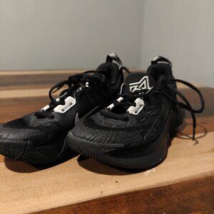 Nike Giannis Immortality